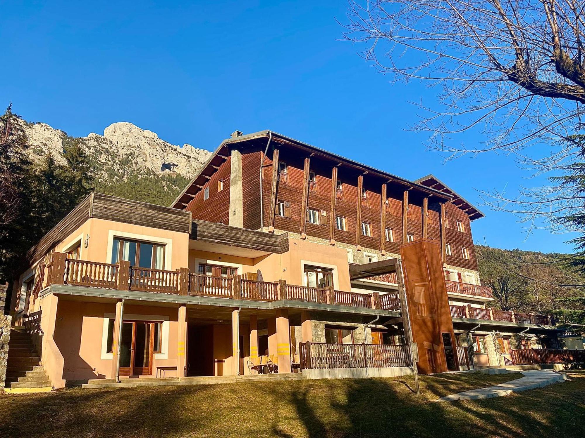 Auberge De Jeunesse Hi Valdeblore - Le Chalet ภายนอก รูปภาพ