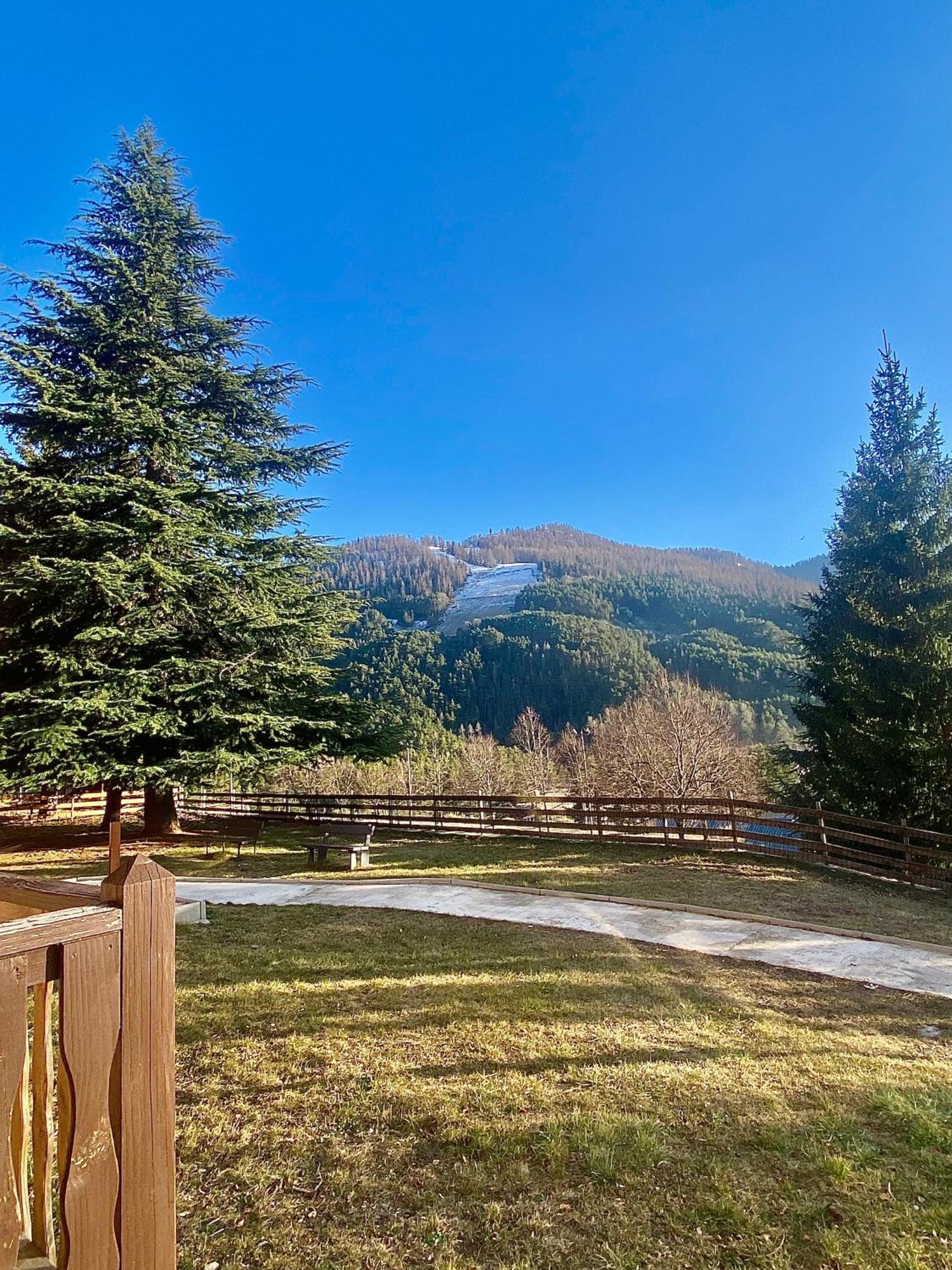 Auberge De Jeunesse Hi Valdeblore - Le Chalet ภายนอก รูปภาพ